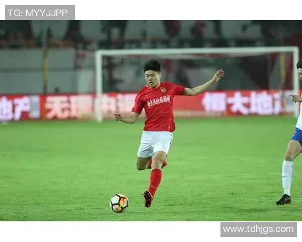 2013赛季第12轮山东鲁能主场迎战广州恒大精彩对决回顾