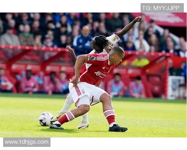 迪纳摩斯塔夫罗波尔迎战德鲁日巴强强对决引发球迷热议